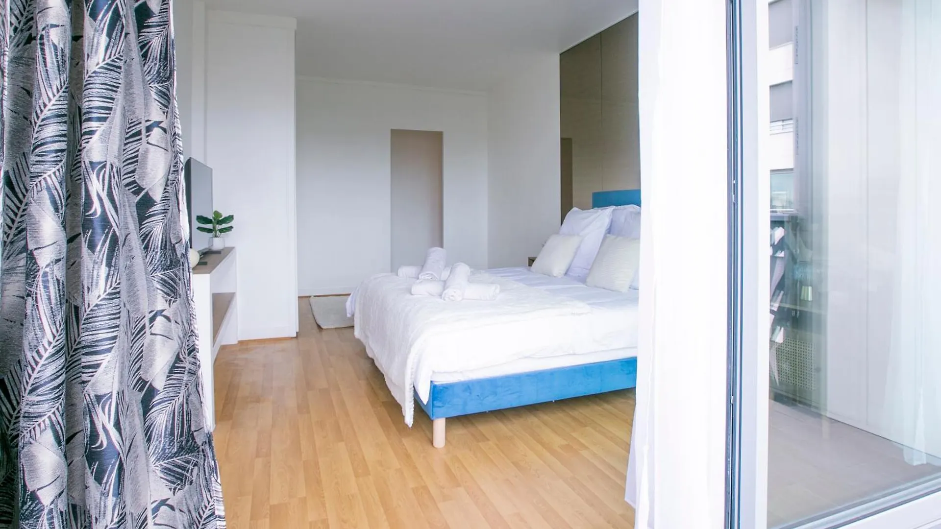 Majestic & Idyllic Parisian Flat - Champs-Elysees 公寓