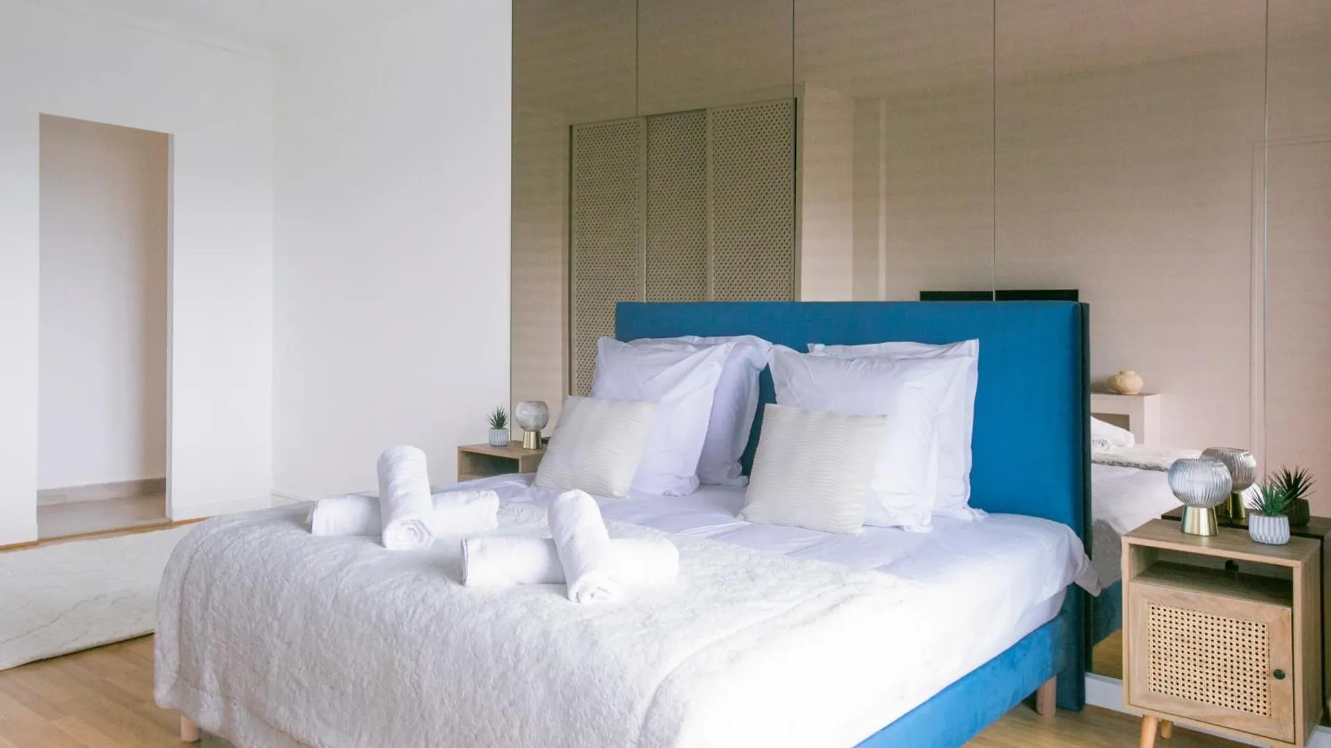 Majestic & Idyllic Parisian Flat - Champs-Elysees 法国